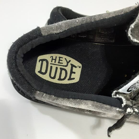 Hey Dude Wally Sox Slip On Shoes Kids 13 Tan Desert Camo Galaxy Multi 2 Pairs - Picture 14 of 16